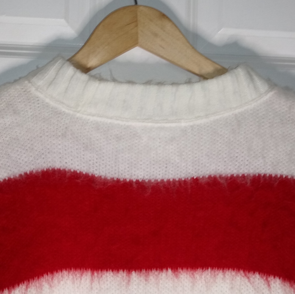 BP Oversize Brushed Pullover Red Ivory Striped XS - Picture 10 of 14